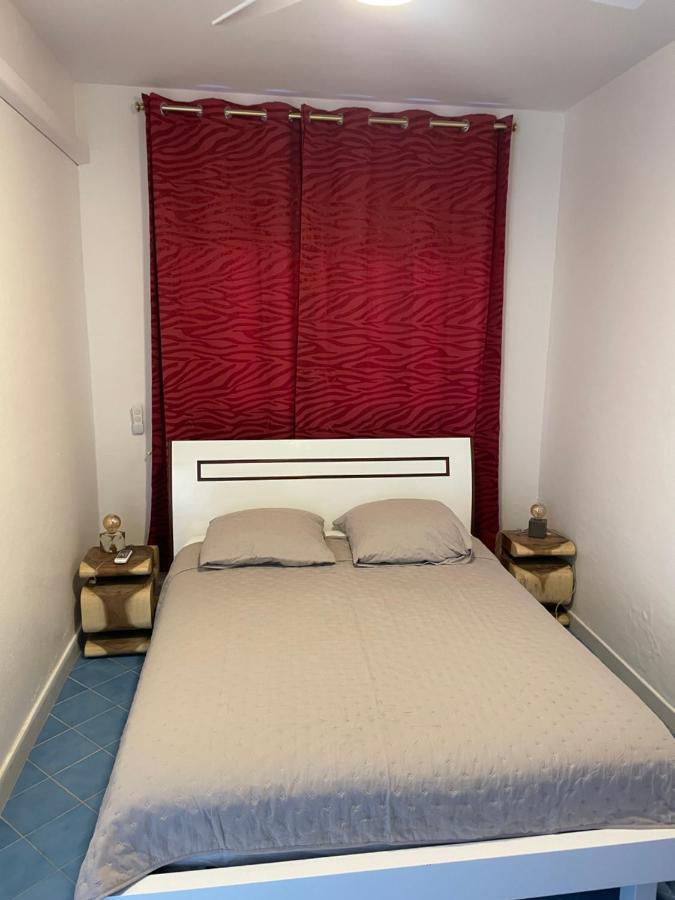 Orchidees Apartment Le Gosier  Luaran gambar